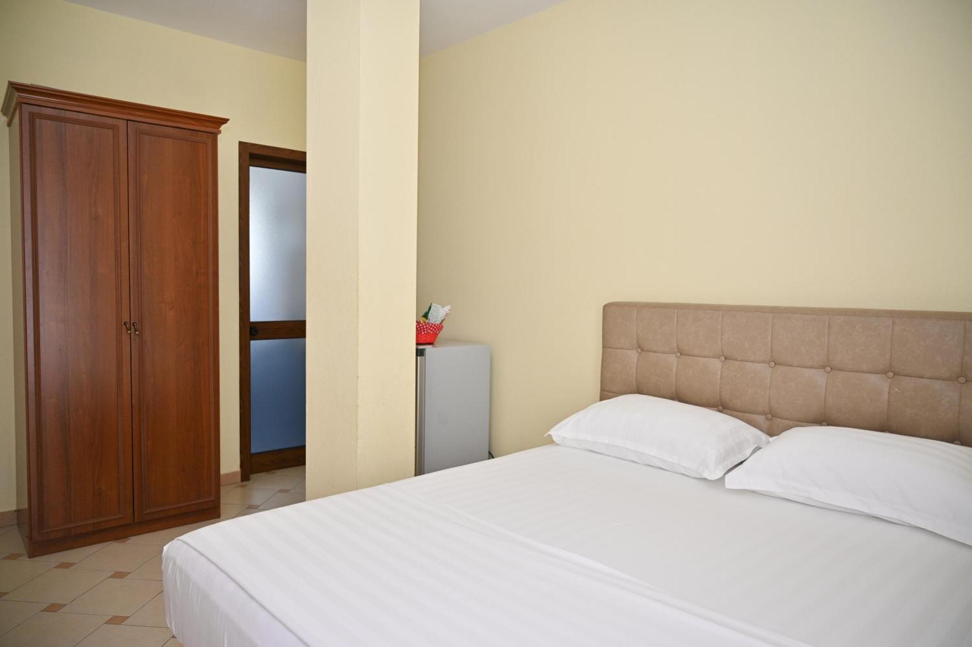 Hotel Vila Emes Durrës Kamer foto