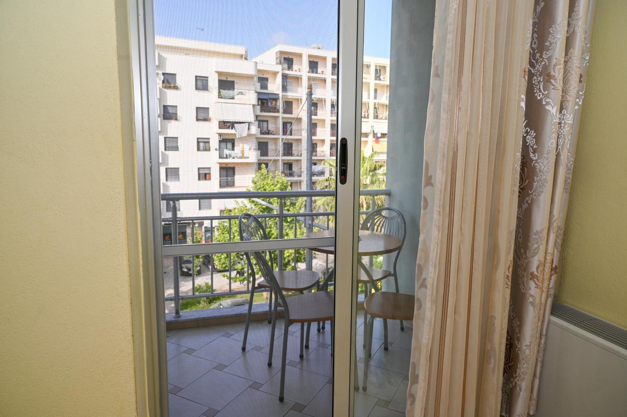 Hotel Vila Emes Durrës Kamer foto